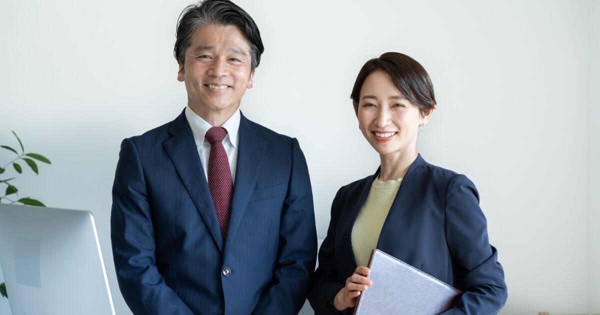 転職(退職)を伝えるタイミングは?上司・同僚・取引先への伝える例文を紹介