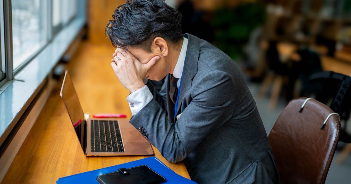 退職代行を弁護士に依頼して失敗する?失敗事例とトラブルを防ぐ方法